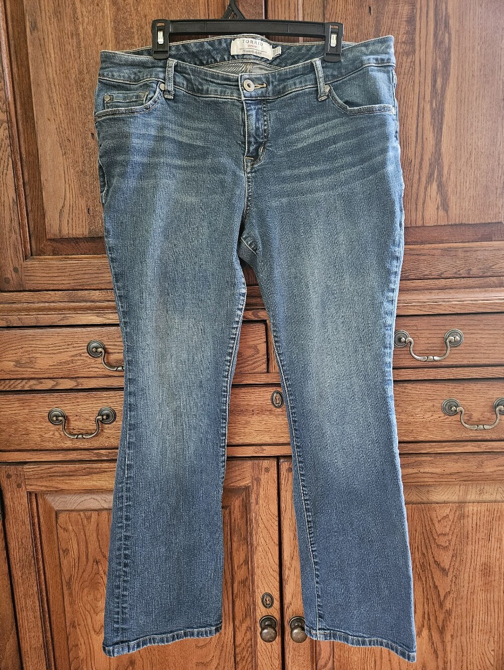 Torrid Bootcut Jeans - Classic Mid Wash Sz 16S